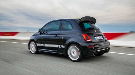 Abarth 695 Essesse