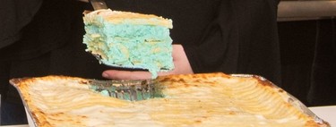 Una lasaña para revelar el sexo del bebé: esto se nos está yendo de las manos