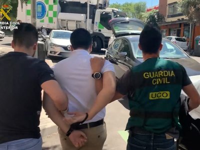 La Guardia Civil detiene a Lupin, que con 23 años es considerado el mayor ciberestafador español de la historia