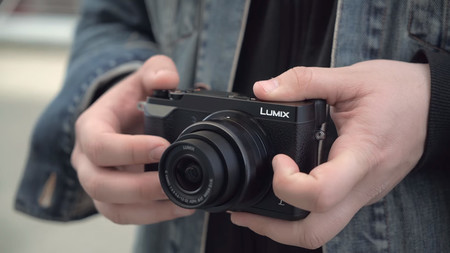Panasonic Lumix GX80, Sony A7, Fujifilm X-T2 y más cámaras, objetivos y accesorios en oferta: llega Cazando Gangas