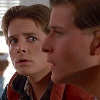 Nos anos 80, já se clonavam rostos sem a necessidade de IA: 'De Volta para o Futuro' substituiu ator por máscara e nem percebemos 