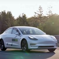 Este Tesla Model 3 ha recorrido 1.001 km con una sola recarga y en modo Autopilot (pero tiene truco)