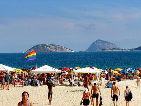 Los turistas gays gastan más que los heterosexuales