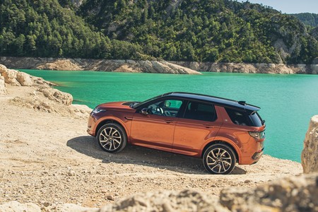 Land Rover Discovery Sport 2019 013