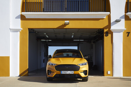 Ford Mustang Mach-E GT Prueba Circuito 22