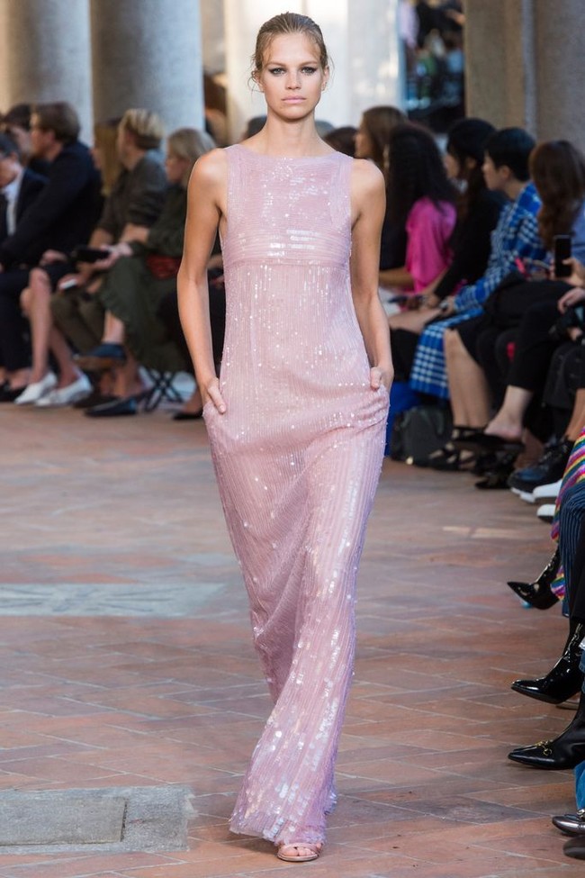 Aalberta Ferretti Pasarela 458988620 683x