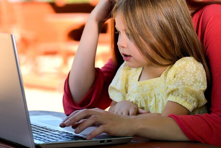 El autismo pasa más desapercibido en mujeres: por qué ocurre y cuatro síntomas diferenciales