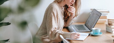 Hacienda acelera la eliminación del IVA para los autónomos que ganen menos de 85.000 euros   