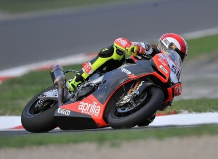 wsbk_marco-simoncelli-se-estrena-en-sbk.jpg