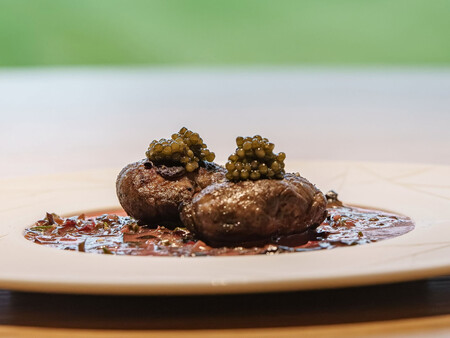 Mollejas A La Brasa Con Crema De Acelga Roja