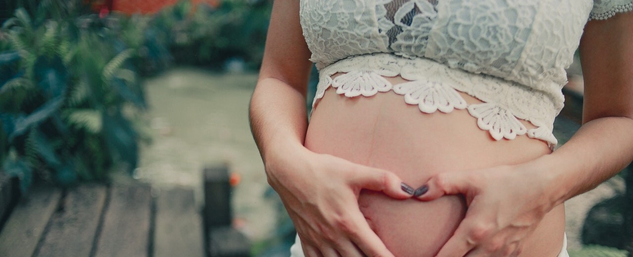 Estoy Embarazada Cuando Y Como Sentire Las Primeras Pataditas De Mi Bebe