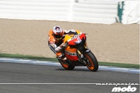 MotoGP 2012: Casey Stoner da un nuevo zarpazo para ser el más rápido en el último día de test en Jerez
