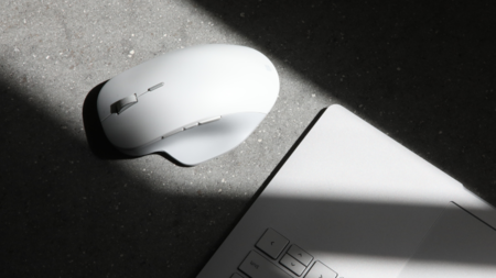 ¿Esperabas el Surface Precision Mouse? Ya puedes reservar el nuevo ratón de Microsoft... en los Estados Unidos