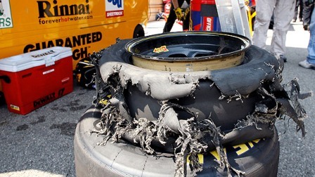 No sólo las gomas de Fórmula 1 sufren en Indianápolis