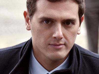 La Policía detiene a un hombre por amenazar a Albert Rivera en redes sociales