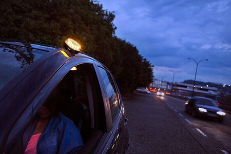 Luz de emergencia V-16