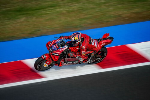 Jack Miller se estrena en la pole en 2022 para liderar otro abuso de Ducati en Misano