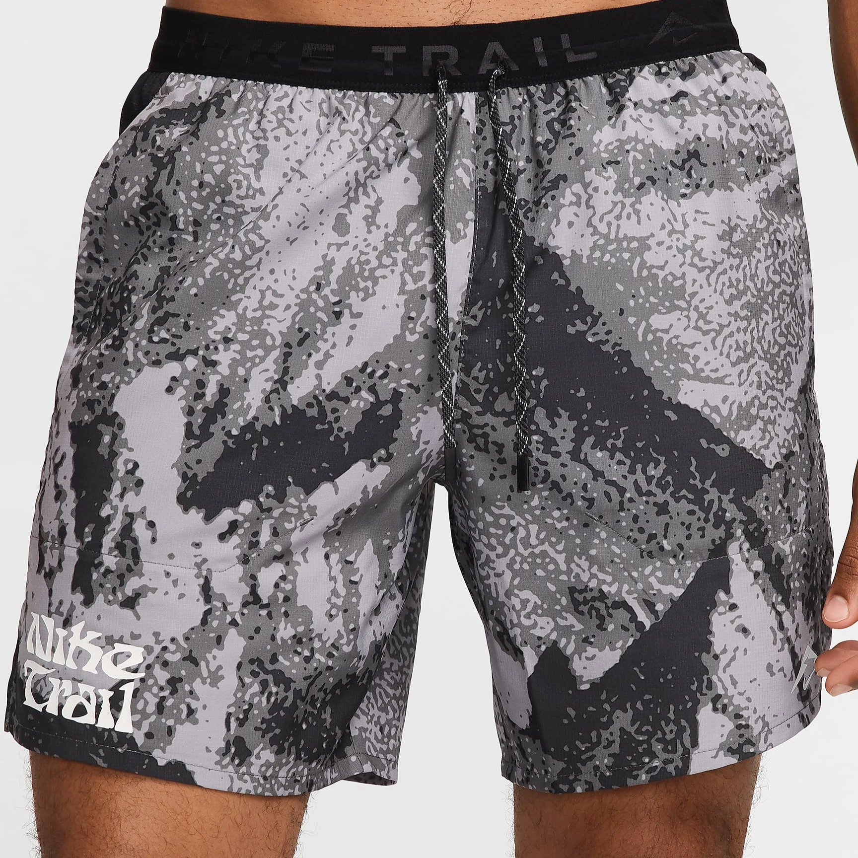 Nike Trail Stride
Pantalón corto de running Dri-FIT con malla interior de 18 cm - Hombre
