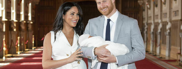 Meghan Markle y el príncipe Harry presentan a su bebé, y ella luce orgullosa su barriga postparto