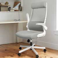 Amazon va a por IKEA: te envía gratis la silla de escritorio que compite con la Markus (y es más barata) 