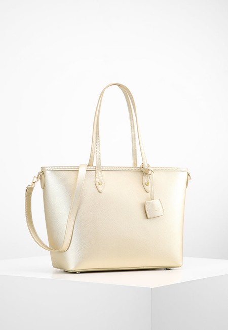 Bolso Cortefiel rebajado un 60%, de 69,95 euros a sólo 27,95 euros y envío gratuito