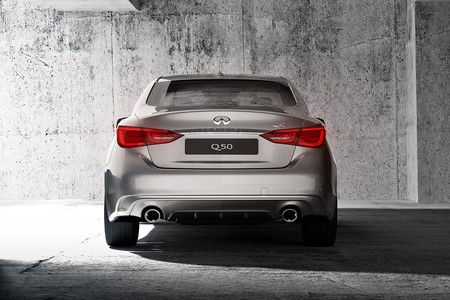 Infiniti Q50 Hybrid 2018 4