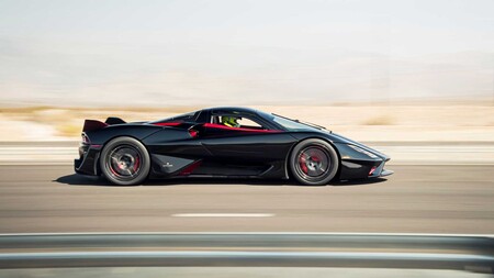 ¡Ya es oficial! SSC Tuatara se queda con el título del auto más rápido del mundo gracias a sus 509 km/h