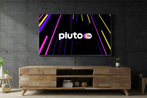 Así funciona Pluto TV en tu televisor: te contamos cómo aprovechar la plataforma con 100 canales de televisión gratuitos