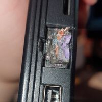 Nunca pensé que un cable Ethernet pudiera quedarse atascado: sacarlo fue mucho peor de lo esperado