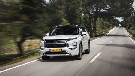 Mitsubishi Outlander 2025 9