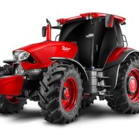 Cuando Pininfarina decide diseñar tractores en lugar de Ferraris, resulta este increíble Zetor