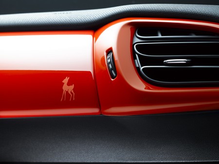 Ds 3 Ines De La Fressange Leon Deer