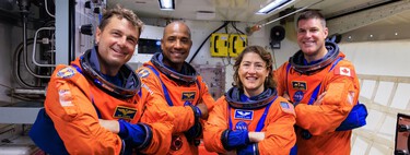 NASA had been refusing to allow its astronauts to carry iPhones for decades. For Artemis II you have made a historic decision