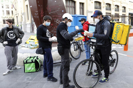 El Gobierno no permitirá que los 'riders' de plataformas de reparto de comida sigan siendo falsos autónomos