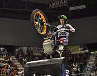 Toni Bou empieza venciendo en el Campeonato de España de Trial Indoor 2012 