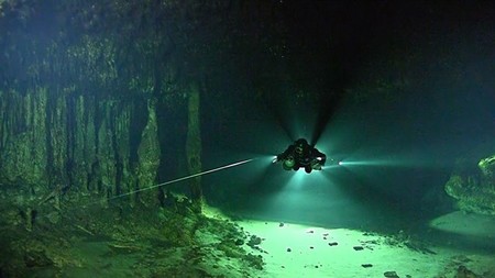Se encuentra un ecosistema basado en metano en unas cuevas inundadas