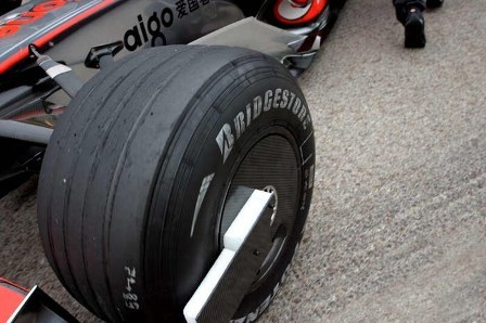 Las nuevas llantas del MP4-23