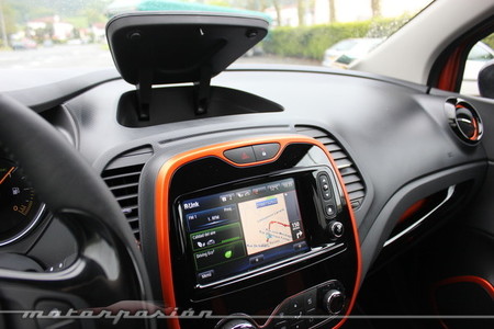 Renault Captur 2013, guantera