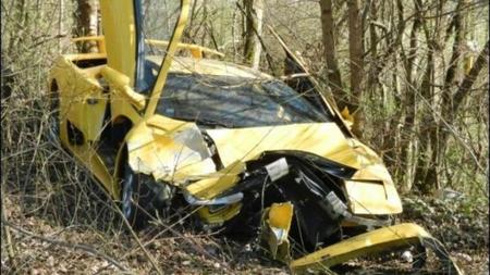 Dolorpasión™: La diablura de un Lamborghini Diablo