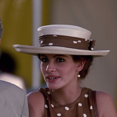 Vuelven las botas altas de los 90s que llevaba Julia Roberts. Así las llevarán las mujeres modernas en 2026