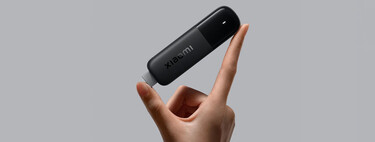 Xiaomi se tira al cuello de los Chromecast con la renovación de su TV Stick 4K: más potencia y mejor calidad de imagen en el mismo diminuto tamaño 