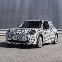 El MINI Cooper muestra tímidamente su renovación: esto sabemos de su nueva generación