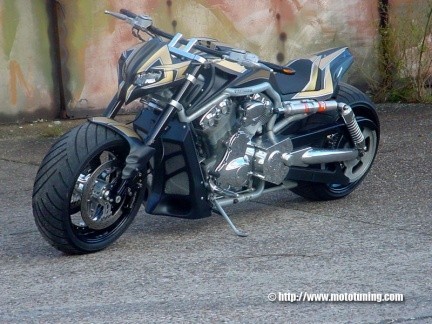Harley Davidson V-Rod por Tecno Bike