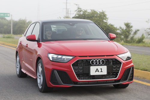 Manejamos el Audi A1 2020, un hatch que coquetea con el universo premium