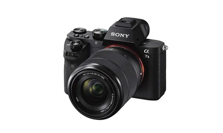 También con objetivo 28-70: la Sony Alpha 7 Mark II en kit, ahora en Amazon sólo cuesta 1.049 euros