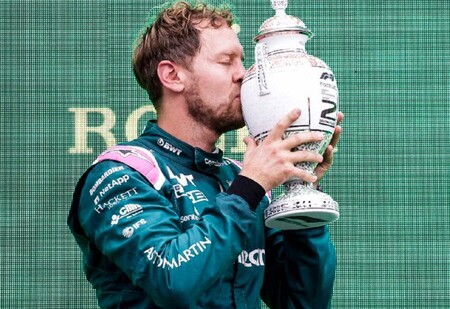 ¡Increíble! Sebastian Vettel es capaz de decir a todos los campeones del mundo de Fórmula 1 año por año en este vídeo