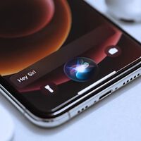 El año en el que Siri fue más troll de lo habitual. Era la "inocentada" de Apple 