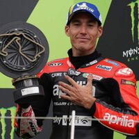 Aleix Espargaró estrenó a Aprilia en el podio de MotoGP y las seis motos estuvieron en el 'top seis' de Silverstone 