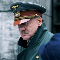 El guardaespaldas de Hitler sobre la película 'El hundimiento': "Las cosas no fueron así allí abajo en el búnker"