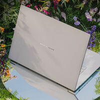 Tiene 32 GB de RAM y 1 TB de SSD. Este portátil Asus con pantalla OLED y Windows 11 baja de precio 